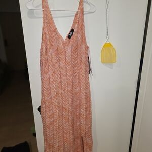 Elegant Chevron Maxi Dress - Peach